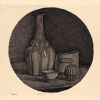 Giorgio Morandi Grande natura morta circolare con bottiglia e tre oggetti